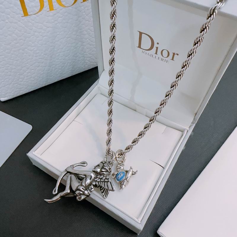 Dior Necklace 06lyr694
